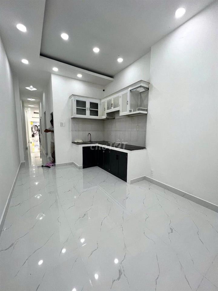  Mặt Tiền Nguyễn Oanh 250m2 Có 1 Lầu Nhà mới 4 Phòng Gần Lê Đức Thọ