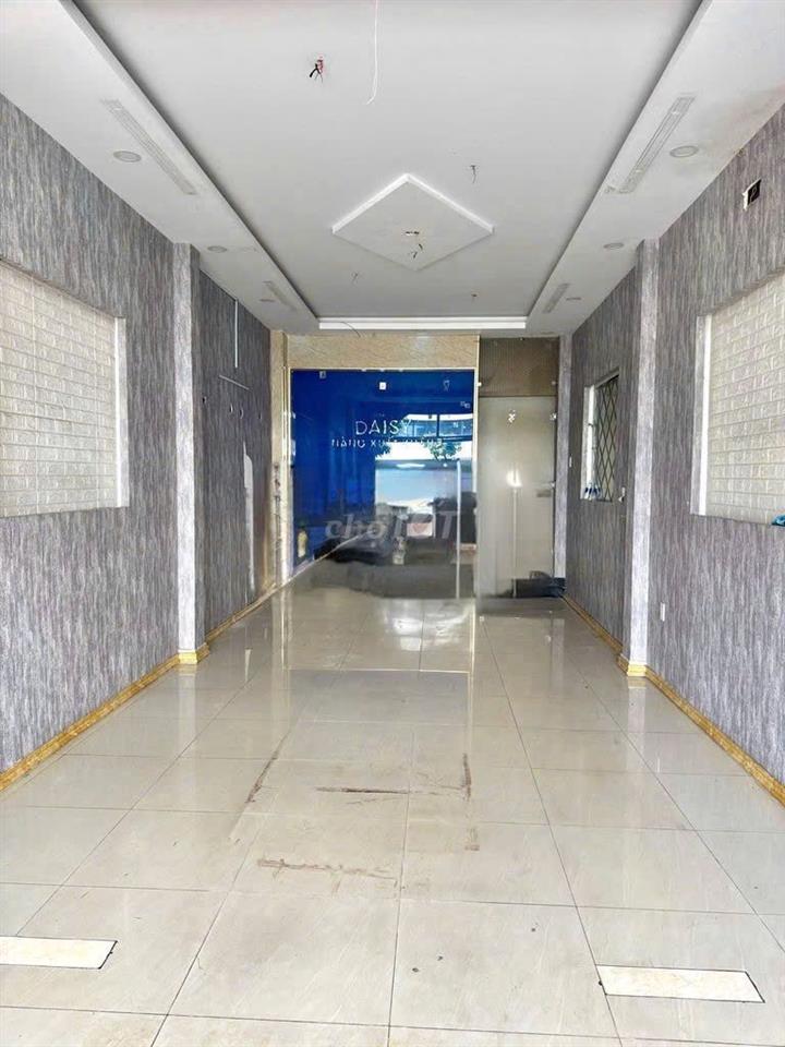 15Tr MT Cộng Hoà 70m2 Riêng Biệt Gần Go Trường Chinh - Hoàng Hoa THám 