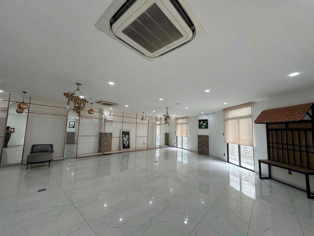 CHO THUÊ GÓC 2MT CÁCH MẠNG THÁNG TÁM Q10 | 11x16m | Hầm + 5 Lầu + TM