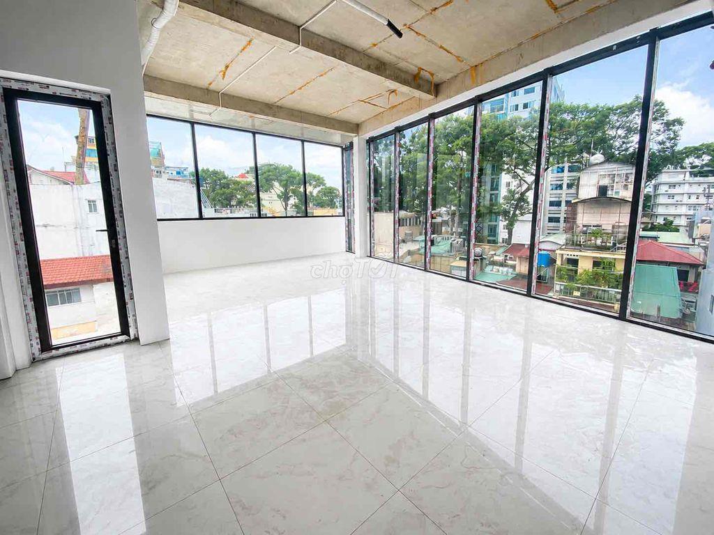 MẶT TIỀN LÊ THỊ RIÊNG Q1 – 700M², 5 TẦNG, THANG MÁY – GIÁ 149TR
