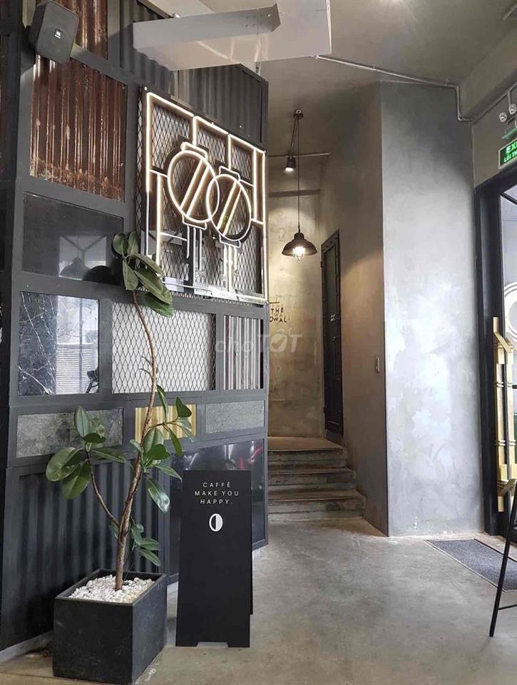 CHO THUÊ GÓC 2 MẶT TIỀN HỒNG BÀNG Q5 – 4X20M – TRỆT 2 LẦU – GIÁ 149TR