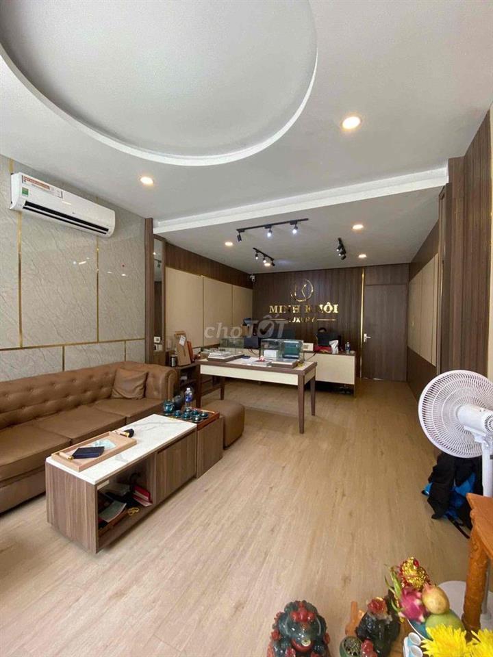 Mặt Bằng / Văn Phòng Lối Đi Riêng  - Chu Văn An, Bình Thạnh