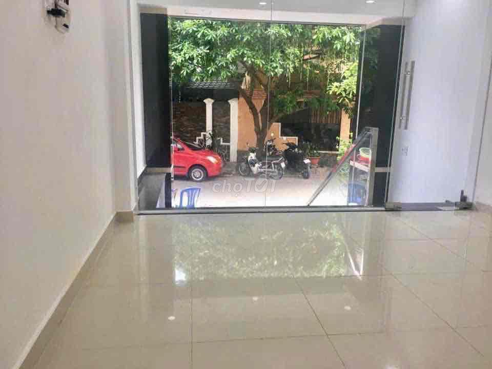 Mặt Bằng/Văn Phòng- 80m2 - Lê Văn Sỹ, Tân Bình