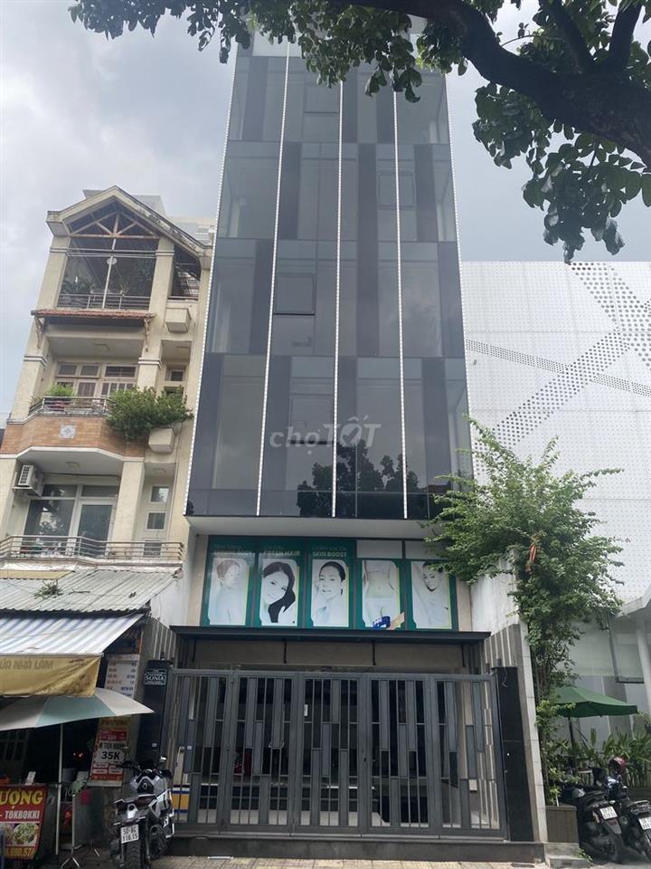 Cho thuê nhà mặt tiền đường Ngô Thời Nhiệm, Phường Xuân Hòa, Quận 3