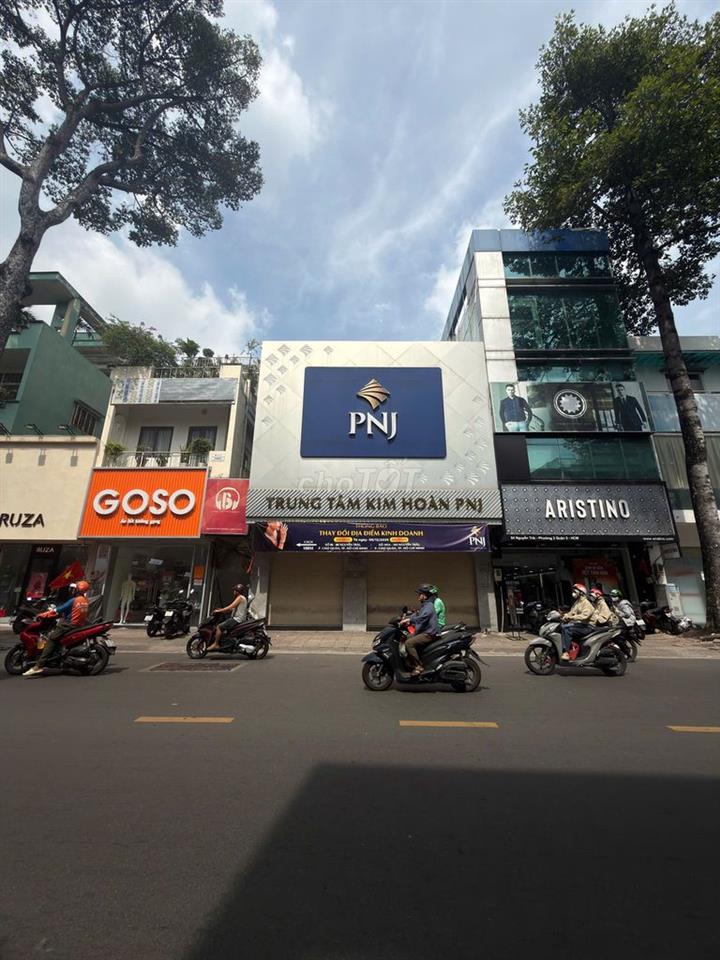 CHO THUÊ NHÀ MẶT TIỀN ĐƯỜNG NGUYỄN TRÃI, PHƯỜNG CHỢ QUÁN, QUẬN 5