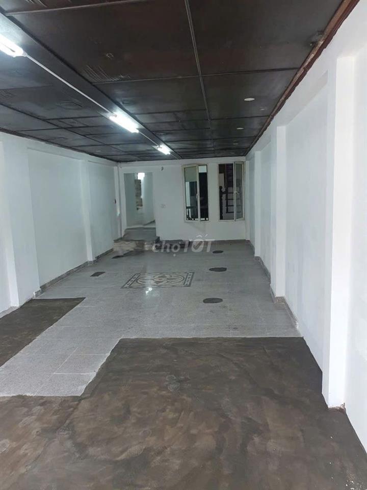 CHO THUÊ NHÀ MẶT TIỀN ĐƯỜNG LÊ THÁNH TÔN, P. BẾN NGHÉ, QUẬN 1