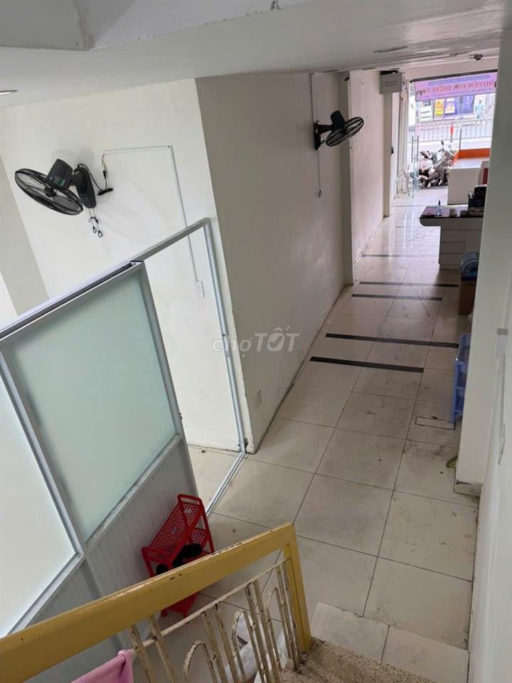 Chỉ 18Tr  Mặt Tiền Bạch Đằng BÌnh Thạnh 200m2 Có 3 Lầu 3 2 Phòng Ngủ
