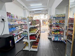 Chỉ 21Tr 4 Tầng Mặt Tiền Huỳnh Văn BÁnh 180m2 3 Lầu Gần NGuyễnVănTrỗi