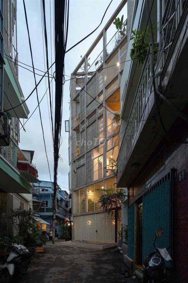 Mặt Tiền Sát Phan Đăng Lưu Ngang 7x20 Có Lững Không GIan Mở Hẽm Xe Hơi