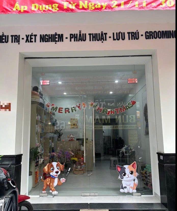 Có Thang Máy MT Nguyễn Trọng Tuyển 240m2 3 Tầng Gần Nguyễn Văn Trỗi 
