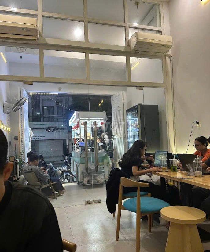 Mặt Tiền Đường D5 50m Sát ĐH Ngoại Thương Có Vỉa Hè SÁt NGuyễn Gia Trí