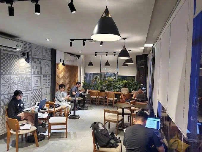 Giảm còn 60tr !  Góc 2 Mặt Tiền Nguyễn Văn Thương 300m2 2 Lầu QBT