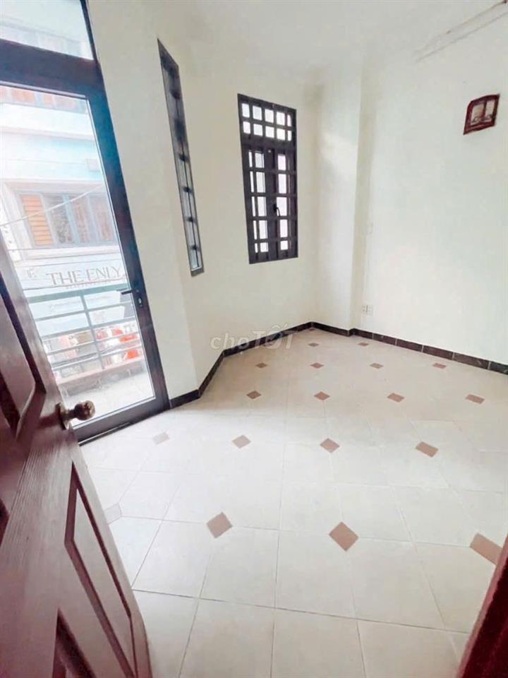 19Tr Mặt Tiền Đoàn Thị Điểm Ngang 8m Có 2 Lầu Gần Phan Đăng Lưu