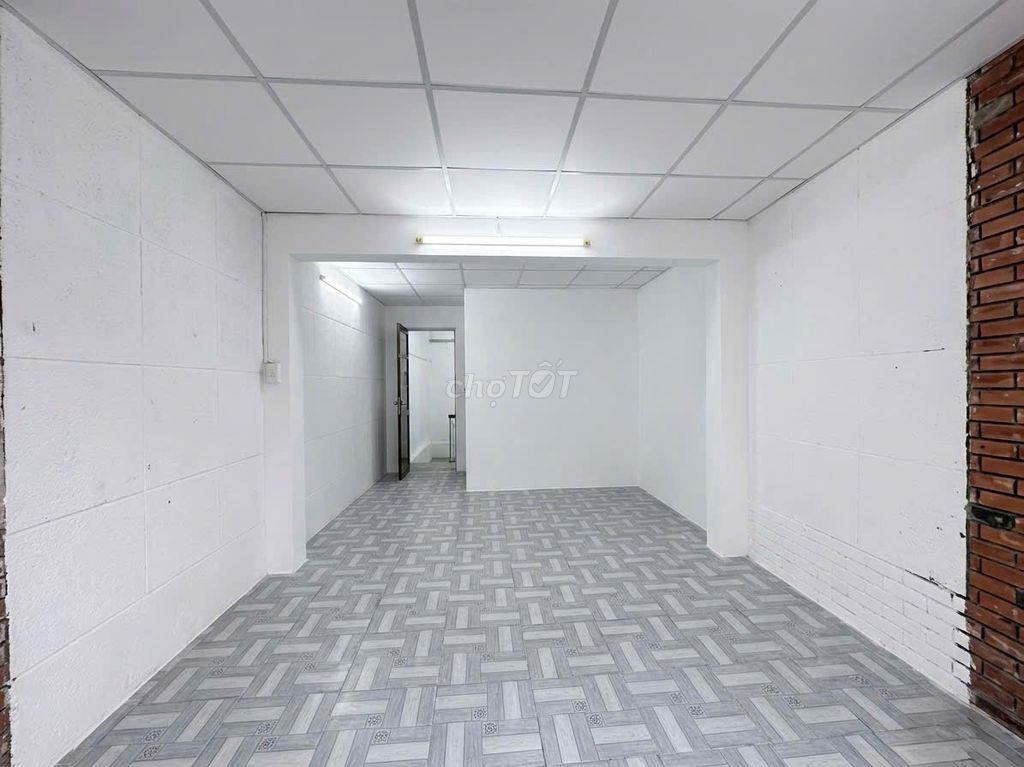 27Tr Ngay Sân Bay ! Mặt Tiền Trường Sơn 150m2 Có 1 Lầu 4 Phòng Ngủ 