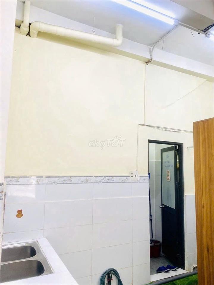 17Tr Mặt Tiền Thăng Long 80m2 Riêng Biệt  Sát Cầu Vượt Lăng Cha Cả