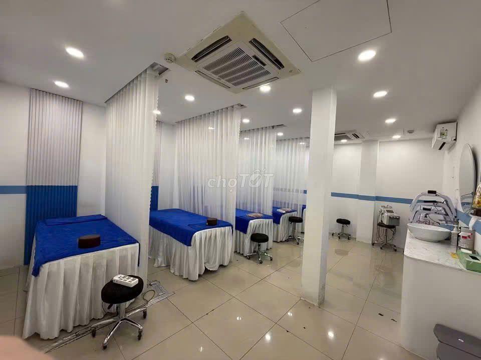 Cho thuê mặt tiền Quận 1