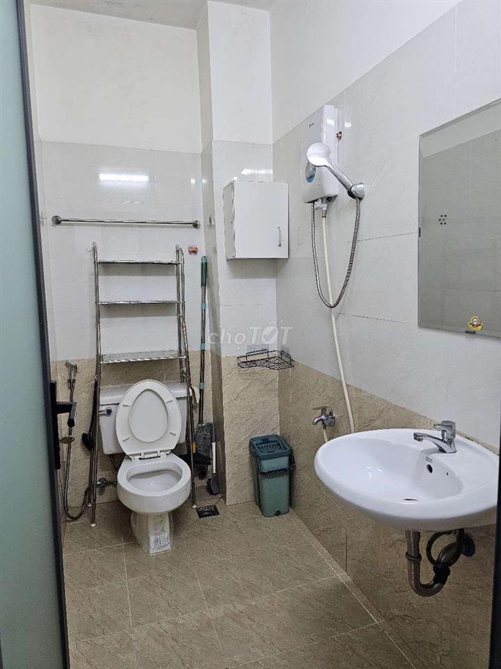 phòng trọ chdv full nội thất hẻm 69 Nguyễn Gia Trí