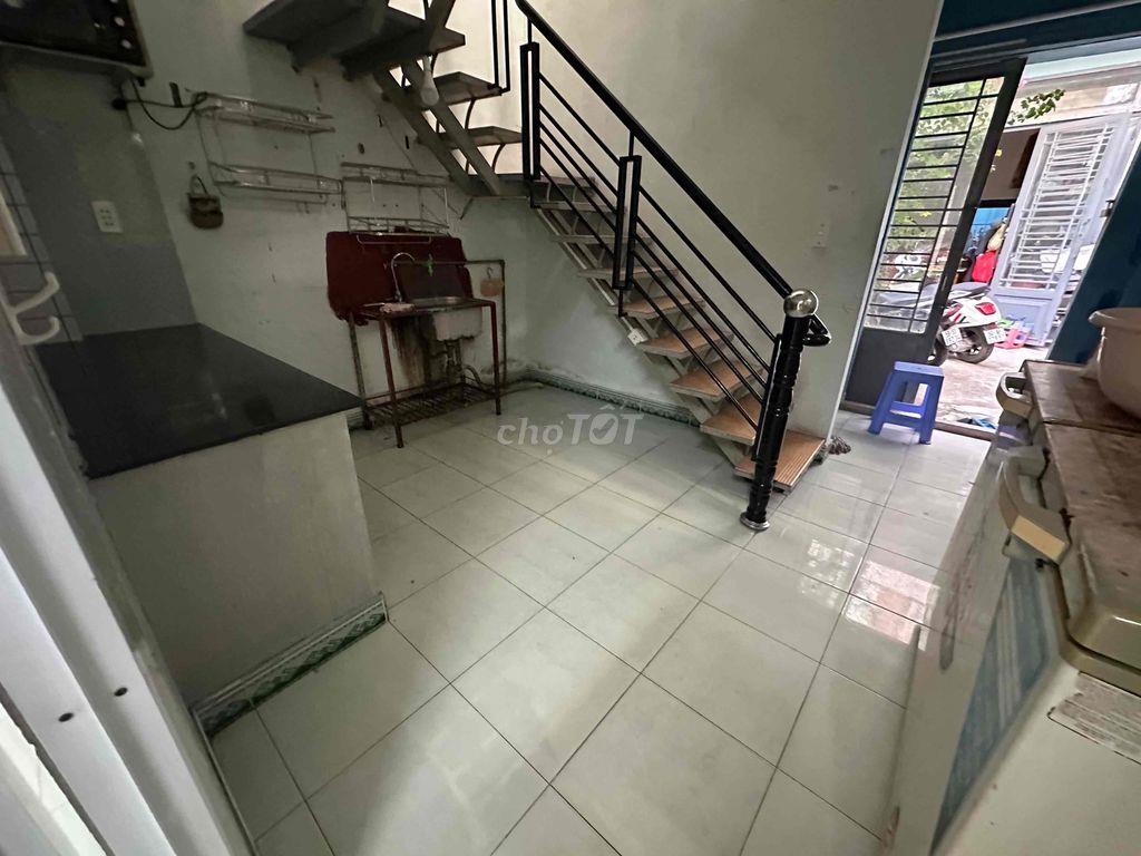 CHO THUÊ NHÀ HẺM DƯƠNG QUẢNG HÀM GV GẦN NGAY ĐH VĂN LANG
