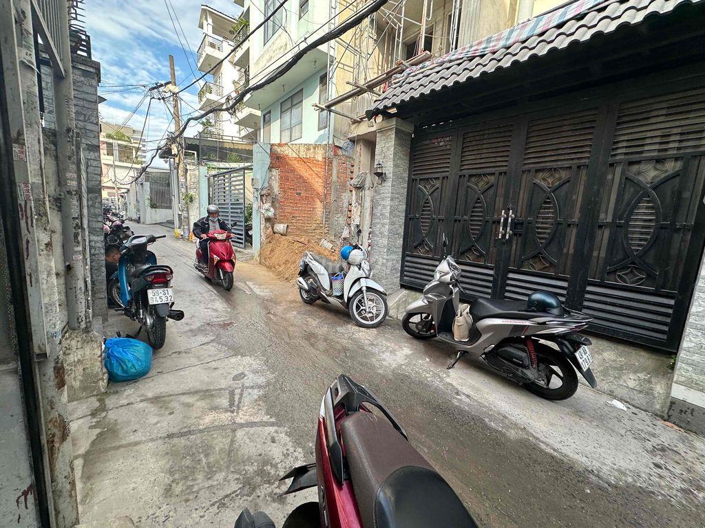 CHO THUÊ NHÀ HẺM DƯƠNG QUẢNG HÀM GV GẦN NGAY ĐH VĂN LANG