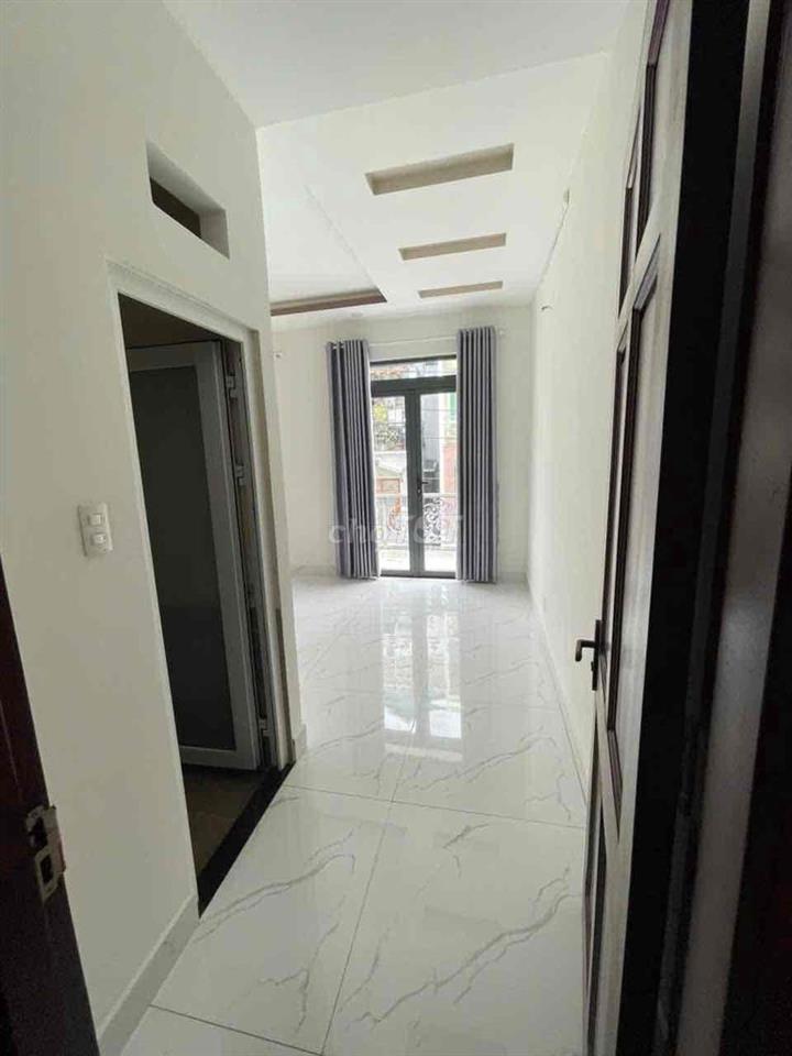 CHO THUÊ NHÀ 4PN HXH LÊ VĂN THỌ GÒ VẤP SÁT MT GẦN CV LÀNG HOA