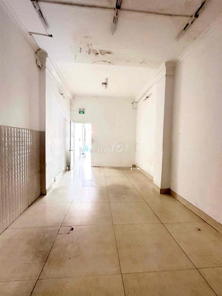 CHO THUÊ NHÀ MẶT TIỀN QUANG TRUNG P10 GÒ VẤP GẦN VINCOM