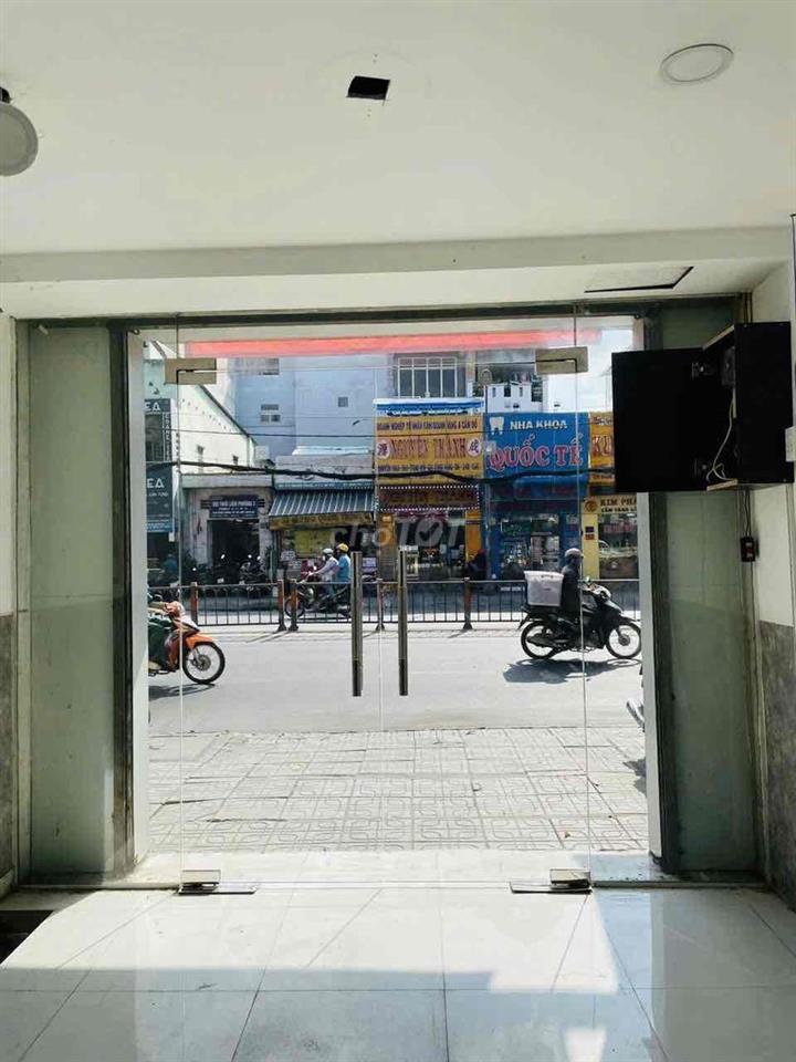 CHO THUÊ NHÀ MẶT TIỀN QUANG TRUNG P10 GÒ VẤP NGAY NGÃ TƯ THỐNG NHẤT