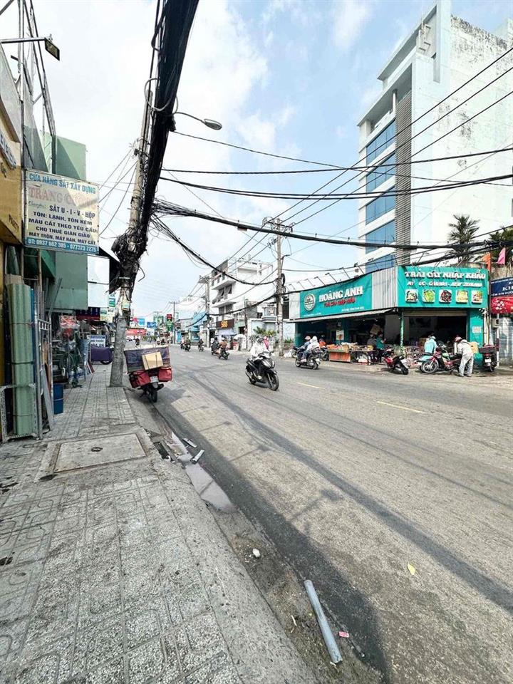CHO THUÊ NHÀ MẶT TIỀN LÊ QUANG ĐỊNH P1 GV SÁT BÊN BÌNH THẠNH