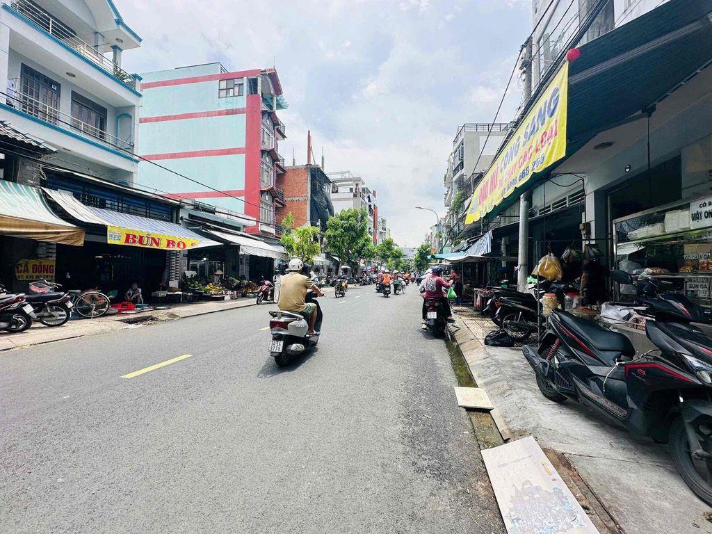 CHO THUÊ NHÀ MẶT TIỀN  CHỢ PHẠM VĂN BẠCH GÒ VẤP