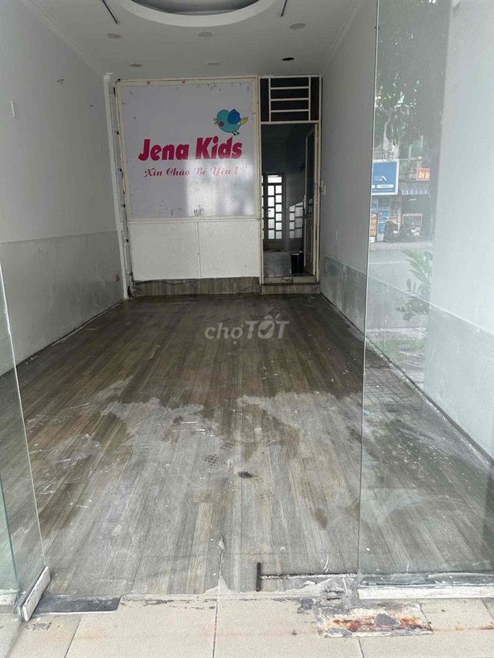 CHO THUÊ NHÀ MẶT TIỀN QUANG TRUNG 4PN P10 GÒ VẤP GẦN  VINCOM