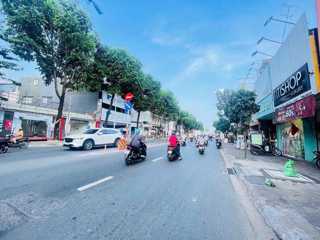 CHO THUÊ NHÀ MẶT TIỀN QUANG TRUNG P10 GÒ VẤP NGAY NGÃ 5