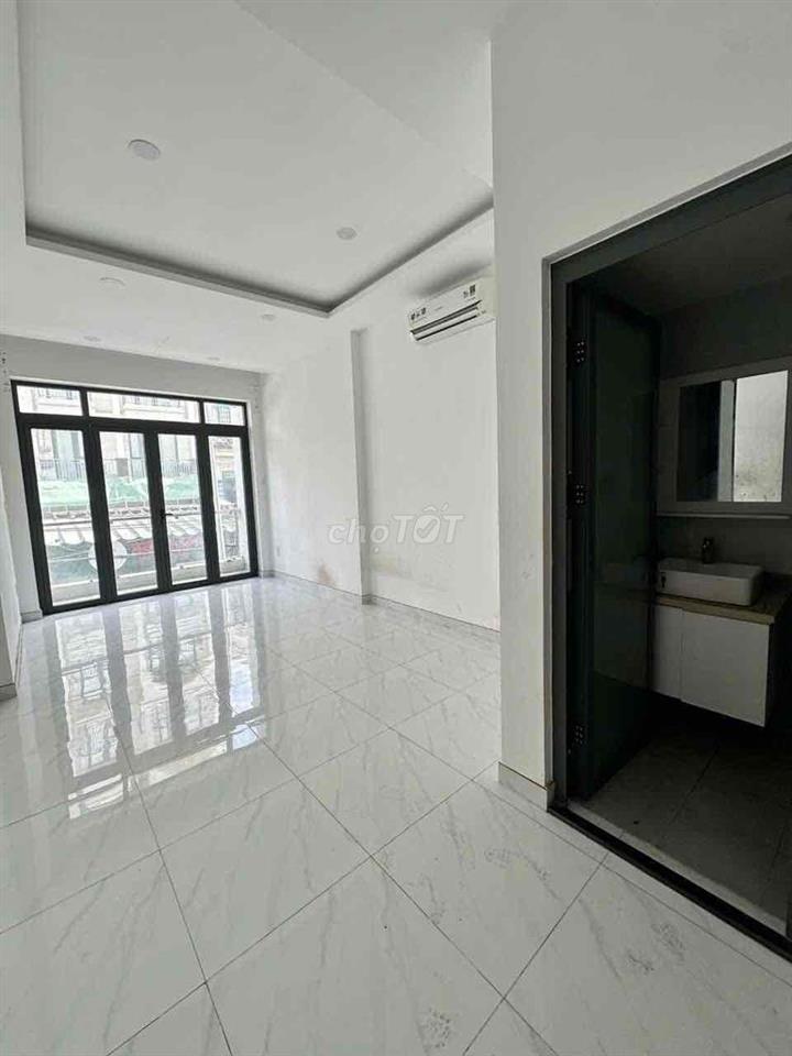 CHO THUÊ NHÀ MẶT TIỀN ĐƯỜNG SỐ 4 P7 GÒ VẤP NGAY DƯƠNG QUẢNG HÀM VÔ