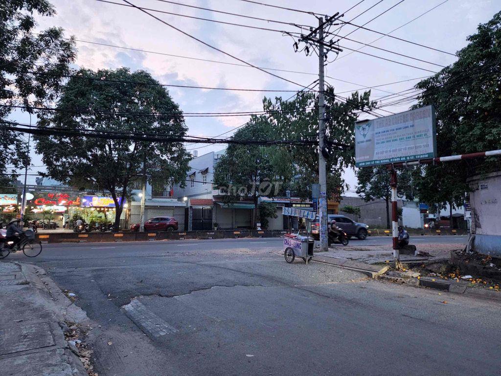 CHO THUÊ ĐẤT GÓC 2MT LÊ THỊ RIÊNG THỚI AN Q12