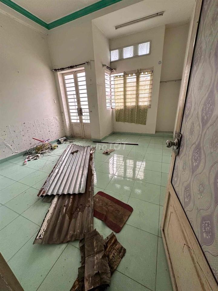 CHO THUÊ NHÀ MẶT TIỀN PHẠM VĂN CHIÊU GÒ VẤP ĐỐI DIỆN NGAY CHỢ THẠCH ĐÀ