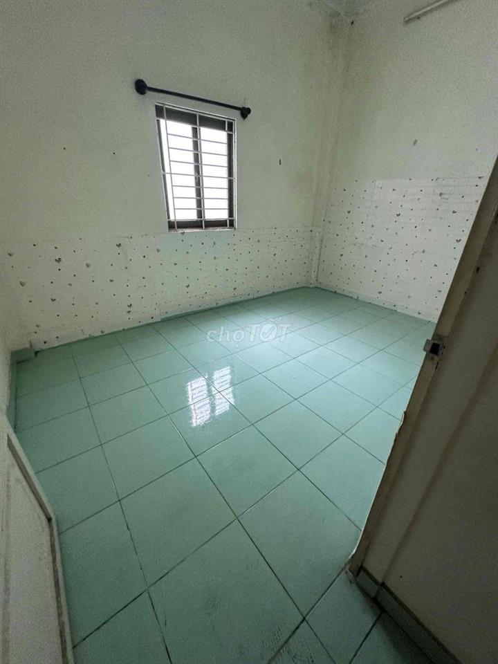 CHO THUÊ NHÀ MẶT TIỀN PHẠM VĂN CHIÊU GÒ VẤP ĐỐI DIỆN NGAY CHỢ THẠCH ĐÀ
