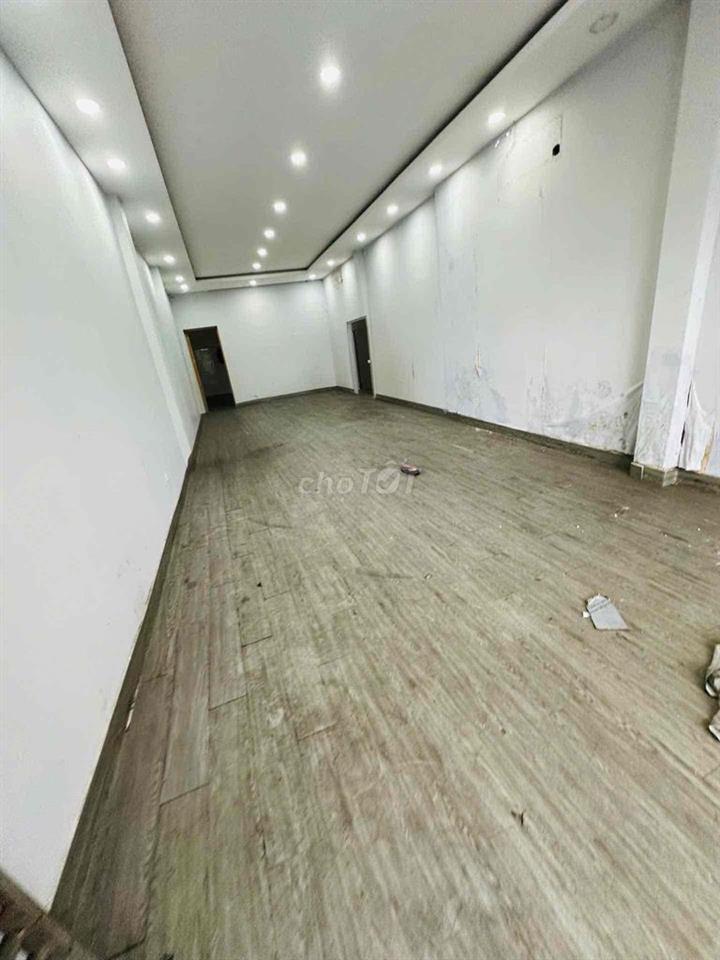 CHO THUÊ NHÀ 2MT QUANG TRUNG P8 GÒ VẤP ĐỐI DIỆN MERCEDES GẦN CHỢ