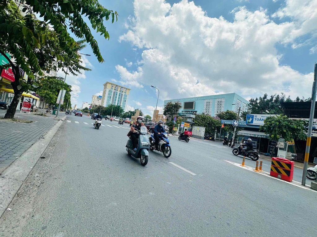 CHO THUÊ NHÀ NHÀ MẶT TIỀN NGUYỄN VĂN LƯỢNG P10 CITYLAND SÁT LOTTE MART