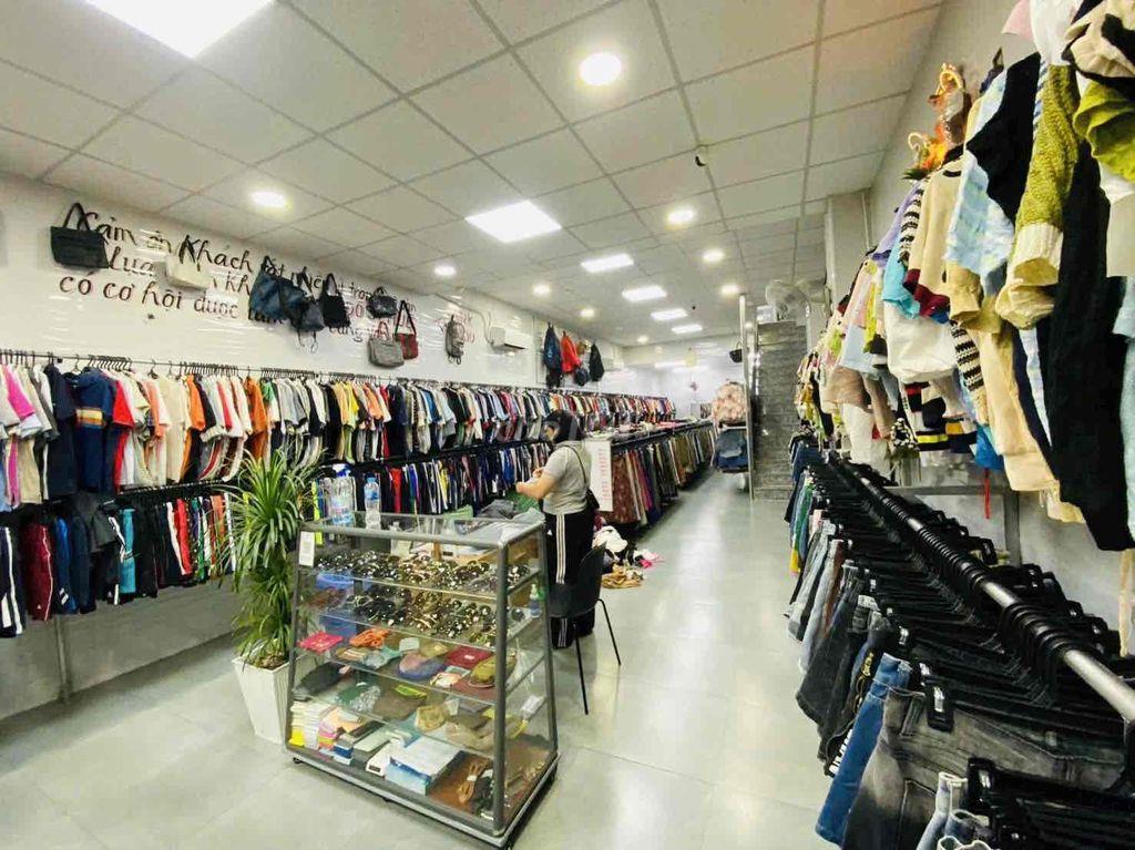 CHO MẶT BẰNG MẶT TIỀN THỐNG NHẤT GÒ VẤP NGAY NGÃ 3 NGUYỄN VĂN LƯỢNG