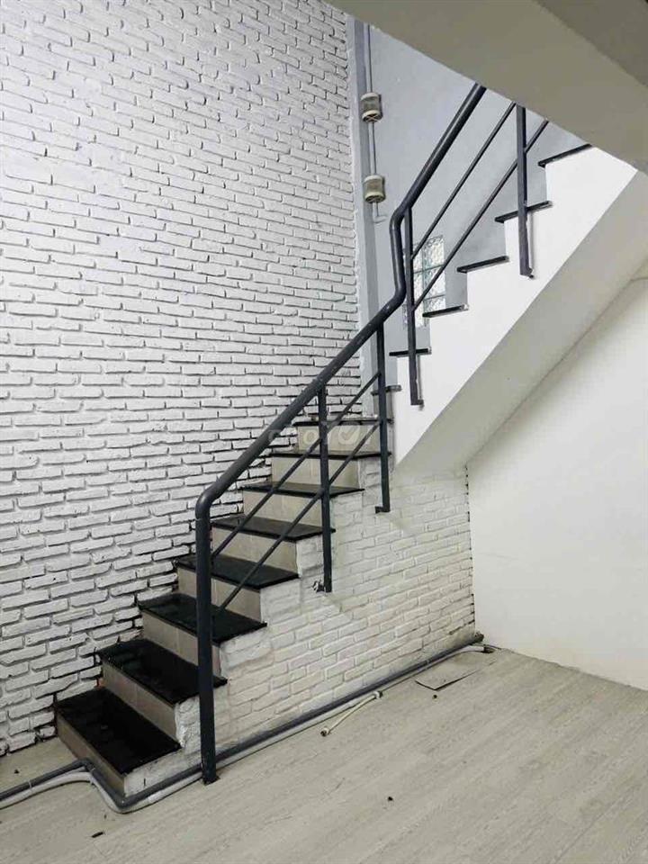 CHO THUÊ NHÀ MẶT TIỀN LÊ VĂN SỸ PHÚ NHUẬN