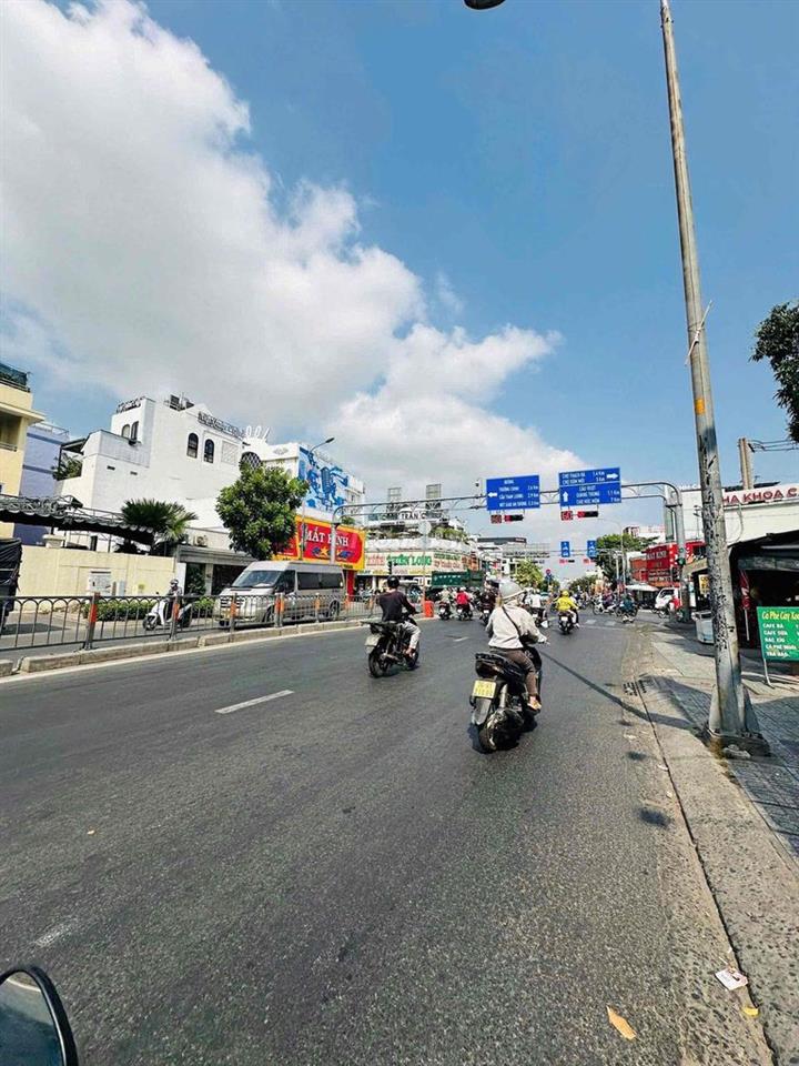 MẶT BẰNG MẶT TIỀN NGANG 7M QUANG TRUNG GÒ VẤP NGAY NGÃ TƯ