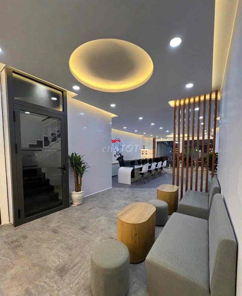 CHO THUÊ NHÀ MẶT TIỀN THỐNG NHẤT NGAY NGÃ TƯ QUANG TRUNG