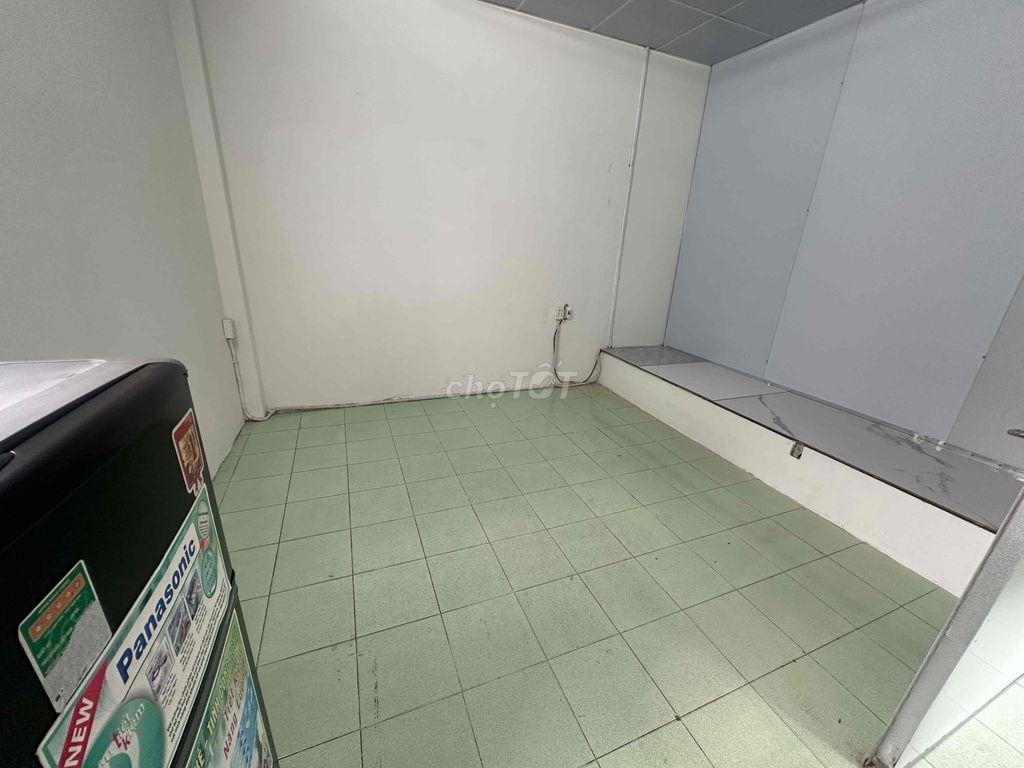 PHÒNG bancol máy lạnh phan văn trị p10 Gò Vấp gần ngã 3 thống nhất