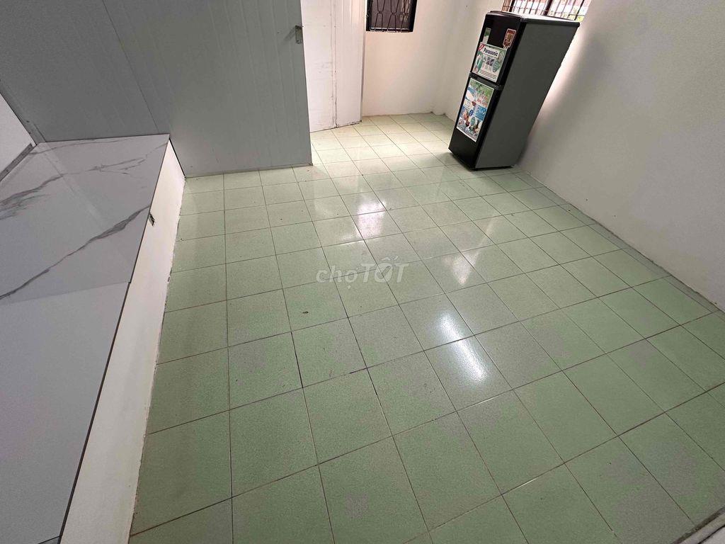 PHÒNG bancol máy lạnh phan văn trị p10 Gò Vấp gần ngã 3 thống nhất