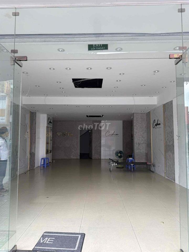 CHO THUÊ MẶT BẰNG GÓC 2MT QUANG TRUNG P10 GV NGAY BV GÒ VẤP SIÊU THỊ