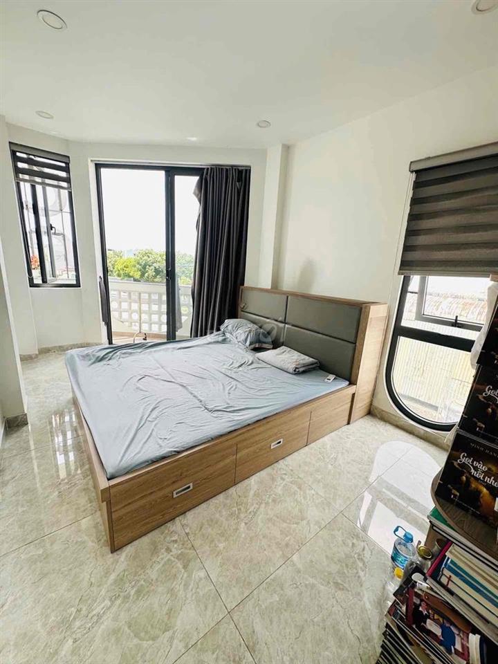 PHÒNG bancol máy lạnh ngay Quang Trung đường Nguyễn văn khối vô