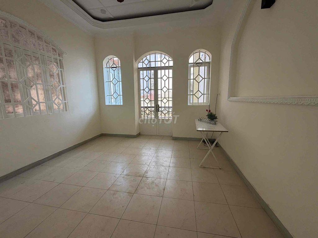 CHO THUÊ NHÀ HẺM XE HƠI ĐƯỜNG SỐ 1 P16 CŨ NGAY THỐNG NHẤT LVT