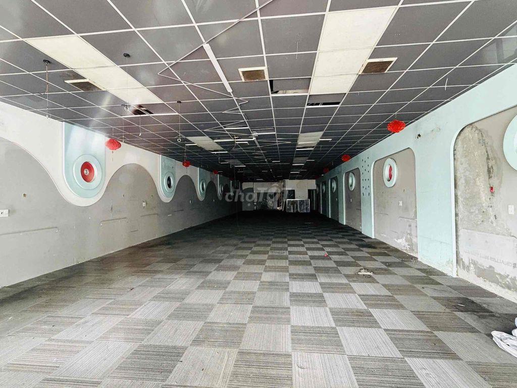 Cho thuê nhà mặt tiền Nguyễn Oanh nngang 8M gần ĐHCN4 C2