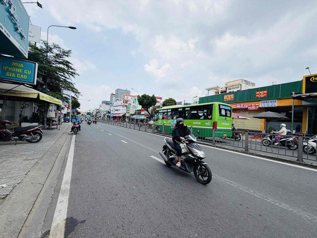 Cho thuê nhà mặt tiền Nguyễn Oanh nngang 8M gần ĐHCN4 C2