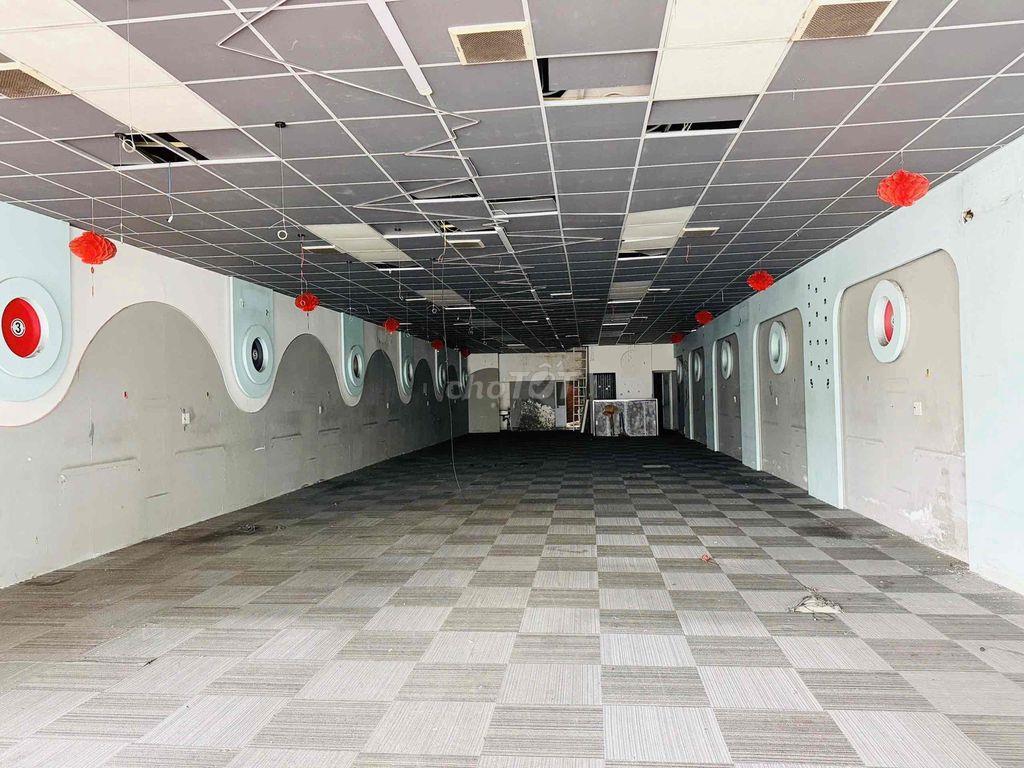Cho thuê nhà mặt tiền Nguyễn Oanh nngang 8M gần ĐHCN4 C2