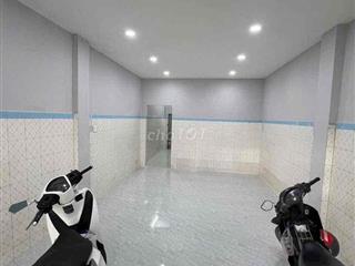 CHO THUÊ NHÀ MẶT TIỀN QUANG TRUNG P10 GV GẦN NGÃ 5