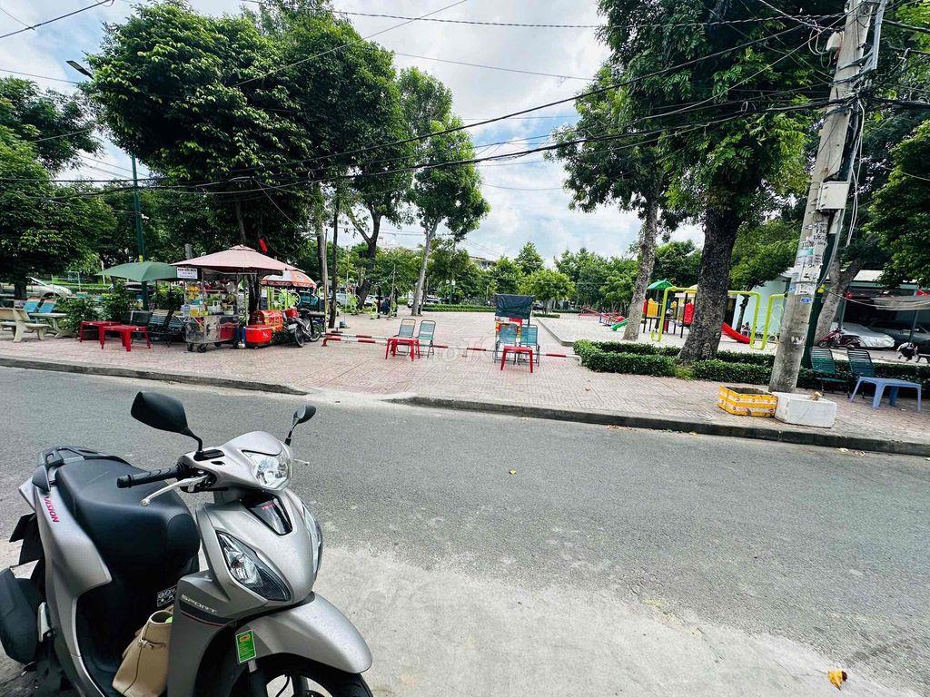 CHO THUÊ MB PHAN VĂN TRỊ GÁC P7 GÒ VẤP NGAY MT CV PHẠM HUY THÔNG